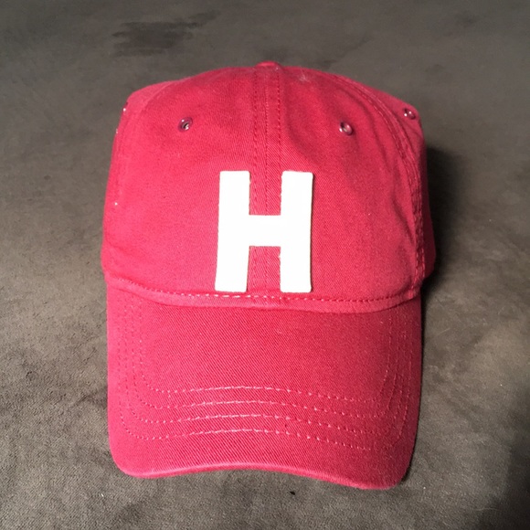 tommy hilfiger red hat